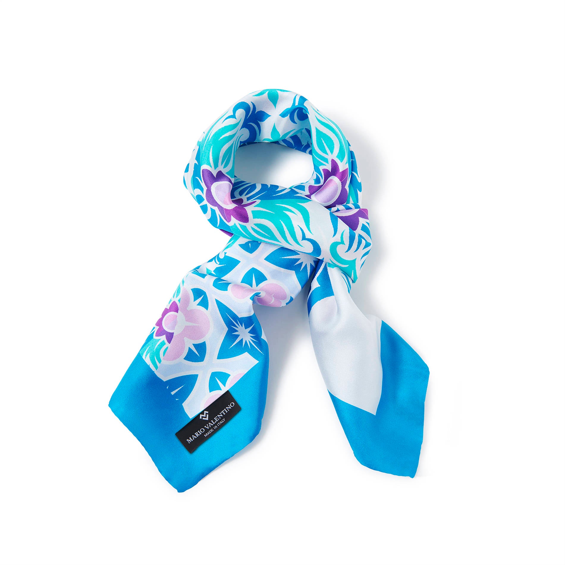 Pure silk floral scarf with abstract print. Light, fluid and refined.